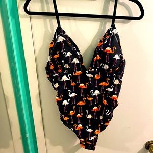 Cupshe one piece bathing suit